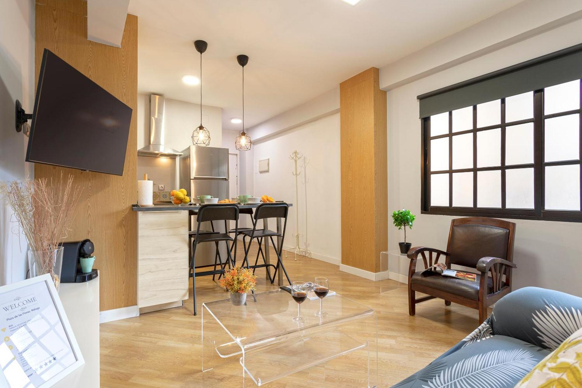 Coqueto Apartamento Junto A Calle Larios By Rent Me Malaga Bagian luar foto